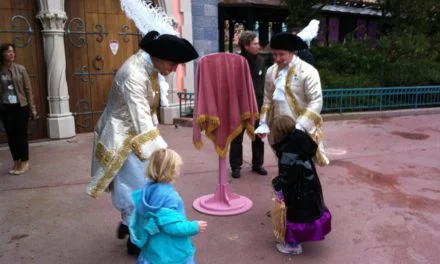 Inauguration officielle du Pavillon des Princesses (Princess Pavilion). Moments magiques pour deux jeunes princesses…