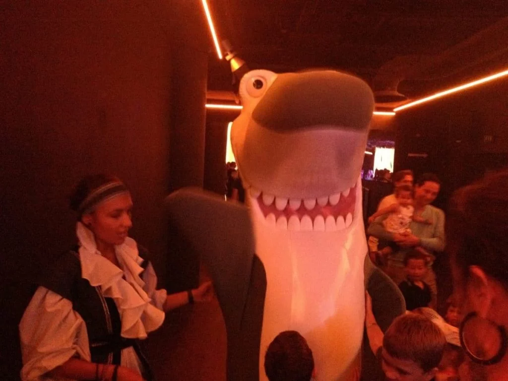 Kinkin le requin, mascotte de l'Aquarium de Paris
