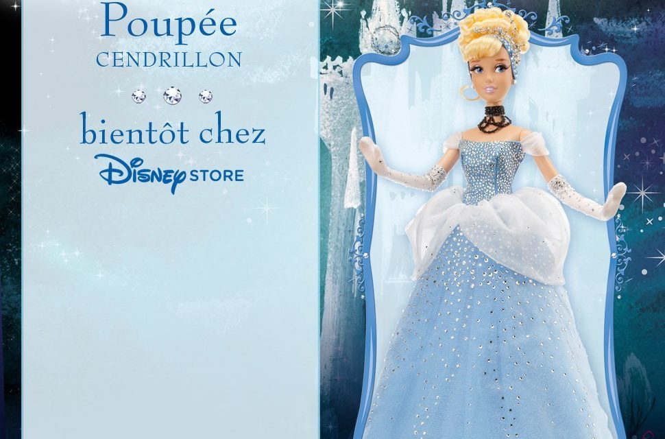 Poupée de collection Cendrillon. Edition limitée à 5000 exemplaires uniquement sur le site Disney Store dès le 02 Octobre 2012.