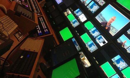 Chronique d’une visite des coulisses de France Télévisions à l’occasion des Journées européennes du patrimoine 2013.