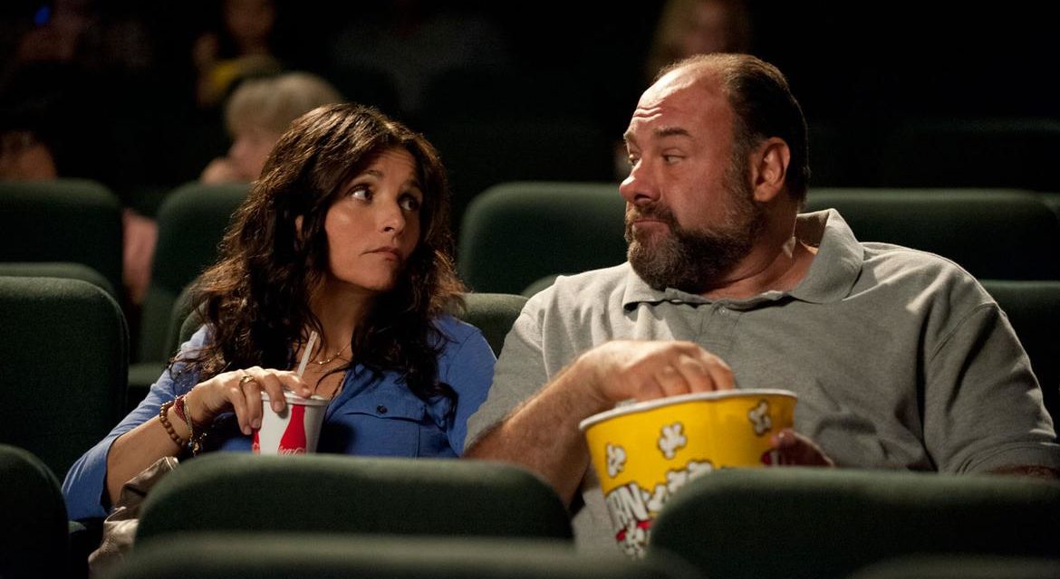 All About Albert. Une comédie romantique touchante sur la rencontre de deux parents divorcés avec Julia Louis-Dreyfus et le regretté James Gandolfini…