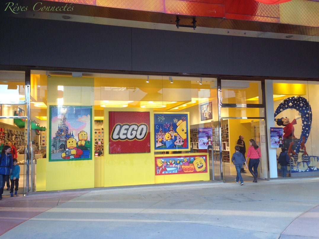 Disneyland-Paris-Lego-Store-5896