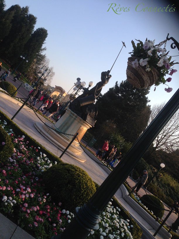 Disneyland-Paris-Swing-into-Spring-Balade-Printaniere-5894