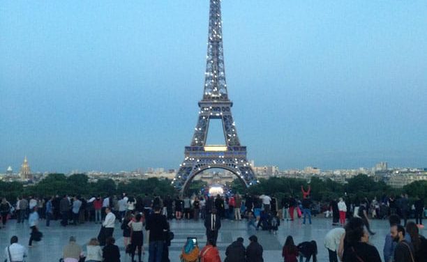 Récit de notre journée du 14 juillet 2014 à Paris. Fête nationale rythmée par le défilé militaire et le spectacle pyrotechnique.