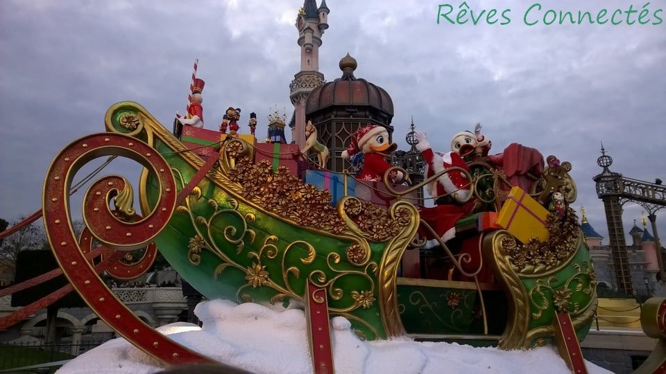 Noel 2014 Disneyland Paris Reine des Neiges Merida Rebelle_20141111_095