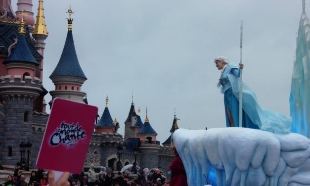 Une journée dédiée aux enfants à Disneyland Paris avec « Tout le monde chante contre le cancer »