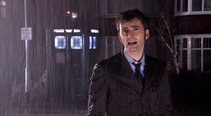 Chronique d'un anniversaire sous le signe de Doctor Who, après avoir vu en famille les 8 saisons de la nouvelle série. The Majestic Tale (Of a Madman in a Box). 10