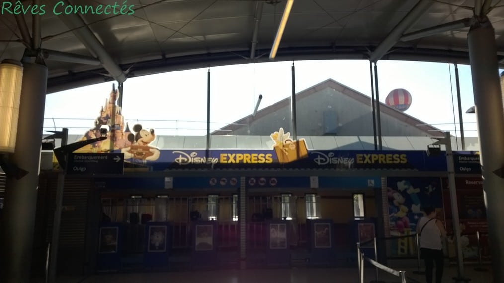 Gare de Marne La Vallee Disneyland Paris TGV Oui Go WP_20150803_013