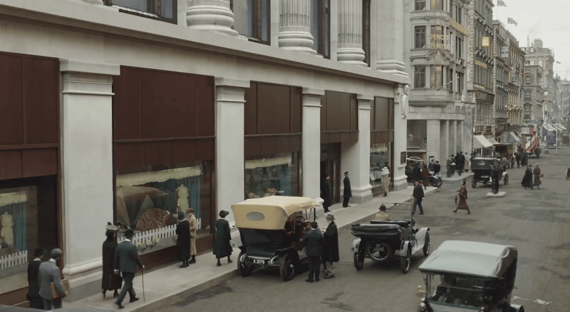 Mr Selfridge. Au cœur du premier grand magasin londonien, au début du 20ème siècle.