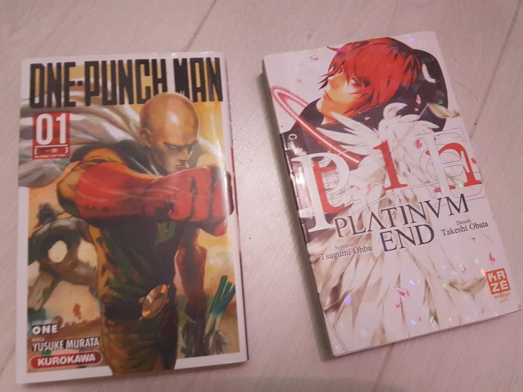 Les volumes reliés de One Punch man et Platinum End
